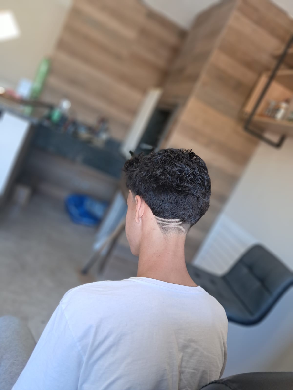 Logo Hennich Barbearia